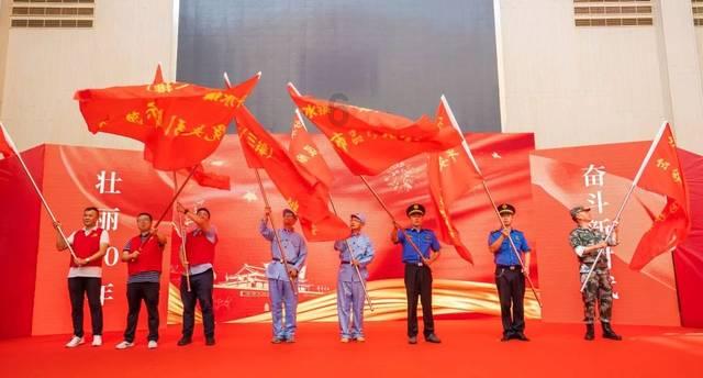 卧室大床别再乱摆了,很多人犯了忌讳都不知道,难怪你家越住越穷